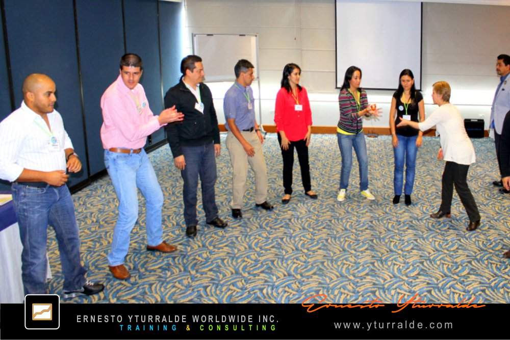 Team Building Ecuador | Taller de cuerdas para fortalecer el espíritu de equipo