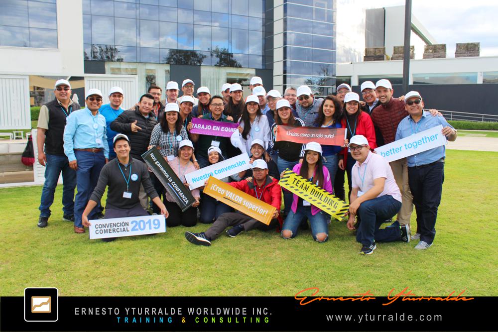 Team Building Ecuador | Actividades de liderazgo y trabajo en equipo vivencial