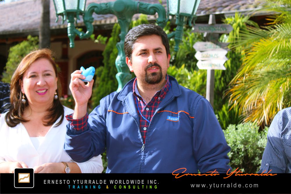 Team Building Ecuador | Taller outdoor de integración empresarial en Quito