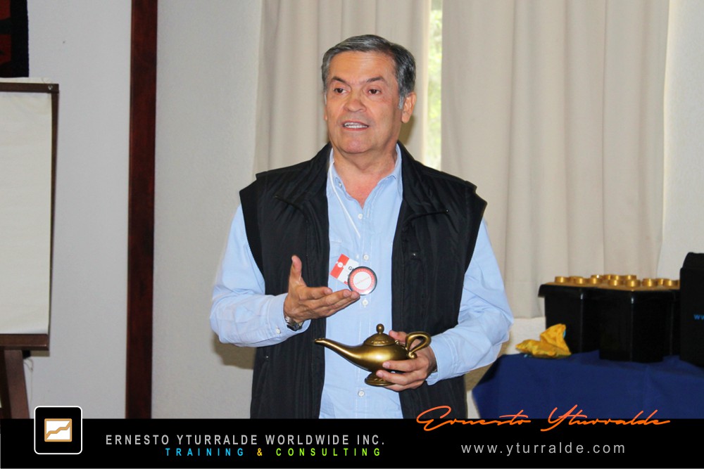 Team Building Ecuador | Talleres de cuerdas en Quito para integración y confianza