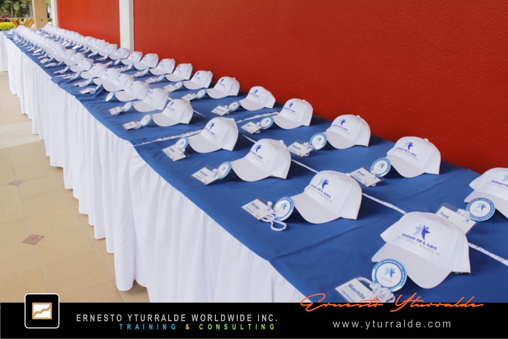 Team Building Ecuador | Taller vivencial de trabajo en equipo con cuerdas bajas